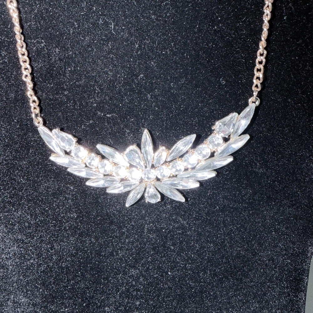 Clear Crystal Marquise Statement Necklace - Sparkling Floral Design